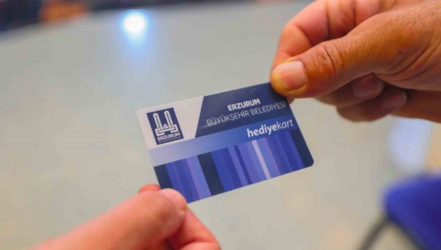 Erzurum Büyükşehir Belediyesi'nden 10 bin kişiye Ramazan yardımı