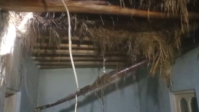 Yüksekova'da korkutan yangın: Bir aile evsiz kaldı