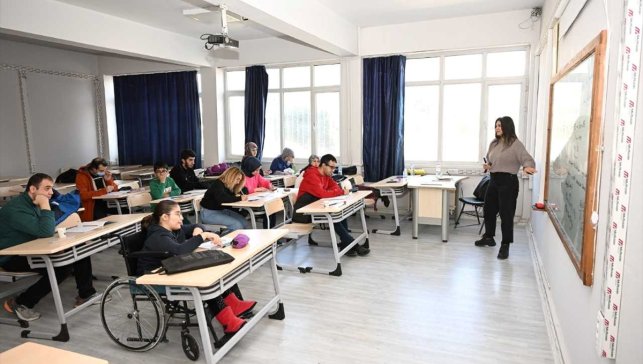 Malatya'de engelli bireyler için ücretsiz EKPSS eğitimi
