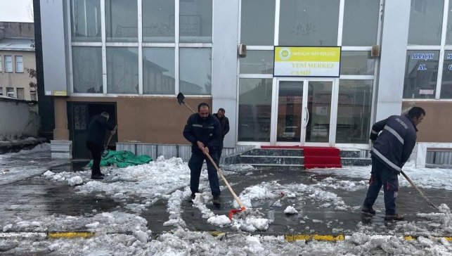Arpaçay'da Ramazan temizliği