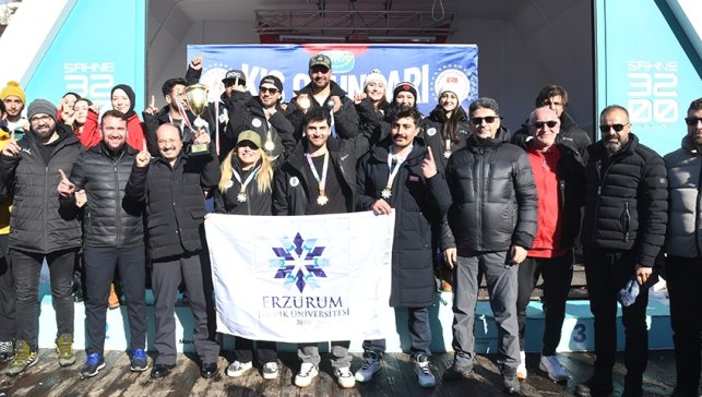 Erzurum Teknik Üniversitesi Snowboard Türkiye şampiyonu oldu