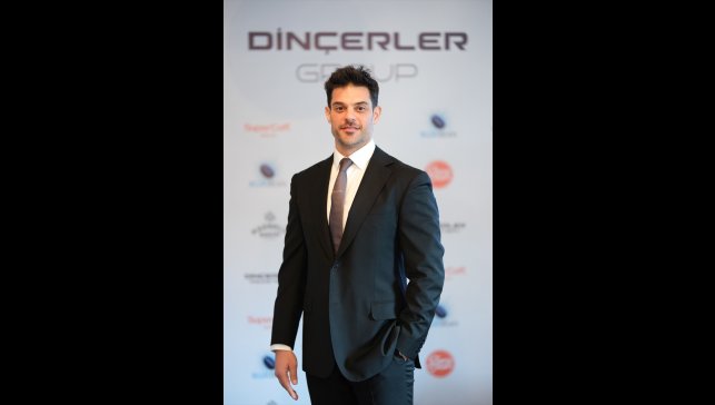 Dinçerler Group'tan 3 yılda 100 milyon dolarlık yatırımla 1000 mağazaya ulaşma hedefi