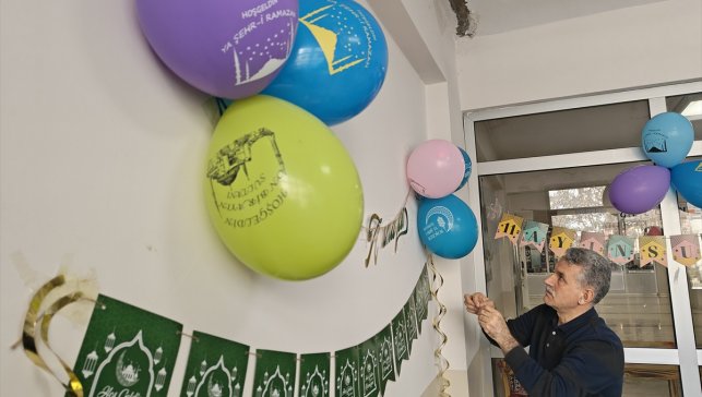 Hakkari ve Muş'ta okullar ramazan için süslendi