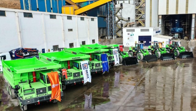 Seza Çimento, yeni elektrikli araç filosuyla çevreci vizyonunu güçlendirdi