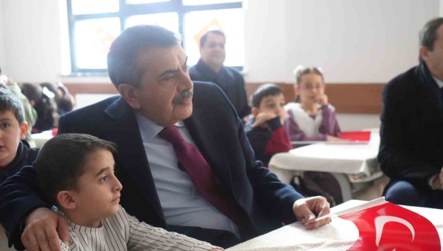 Bakan Tekin, "Kimsenin dini inancını sorgulamadık"