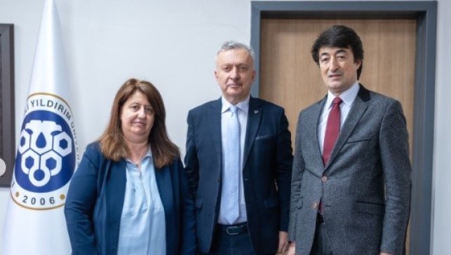 EBYÜ Diş Hekimliği Fakültesi'nde görev değişimi