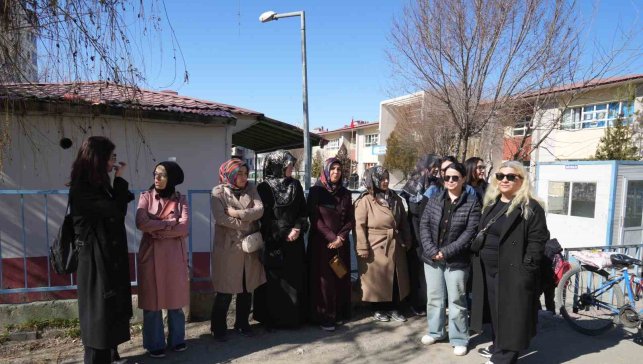 Iğdır'da ilkokulda veli krizi: 26 aile çocuklarını okula göndermek istemiyor