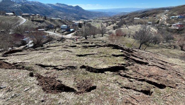 Tunceli Valiliğinden Toratlı köyündeki toprak hareketliliğine ilişkin açıklama: