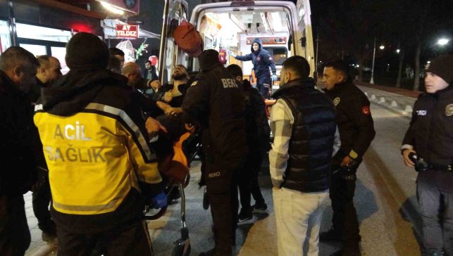 Malatya'da husumetlilerin kavgası kanlı bitti: 1 yaralı