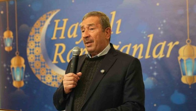 Darende Belediye Başkanı Bozkurt, personelle iftarda bir araya geldi