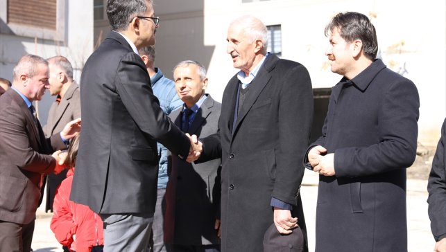 İçişleri Bakan Yardımcılığına atanan Hakkari Valisi Çelik'ten veda ziyaretleri