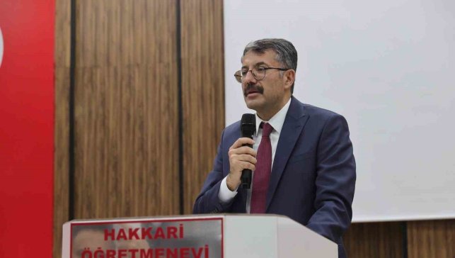 Bakan Yardımcısı Çelik: "Hayat yolculuğumda alın teriyle çalıştım"