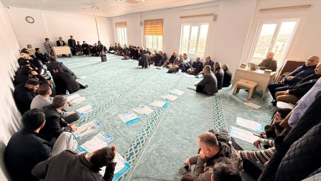 Baskil'de din görevlileri toplantısı düzenlendi