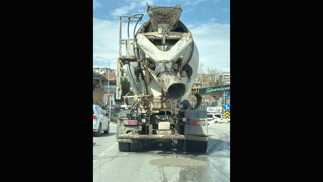 Yola beton döken mikser sürücüsüne 839 bin lira ceza