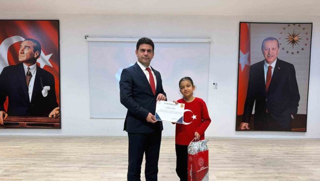 Hakkarili Rojevin Kaya Türkiye üçüncüsü oldu