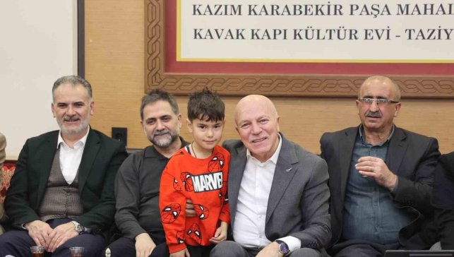 Başkan Sekmen ve Uçar vatandaşla buluştu