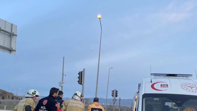 Bingöl'de trafik kazasında araç ters döndü: 1 yaralı