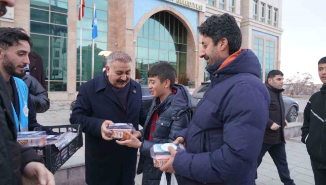 Başkan Sunar; "Ramazan sevincini ve bereketini hep birlikte yaşıyoruz"