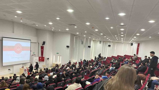 Elazığ'da üniversite öğrencilerine şiddet farkındalık semineri