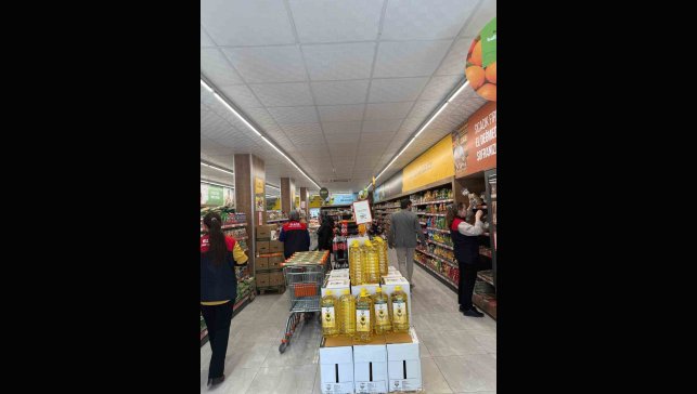 Karakoçan'da market ve gıda işletmelerine denetim