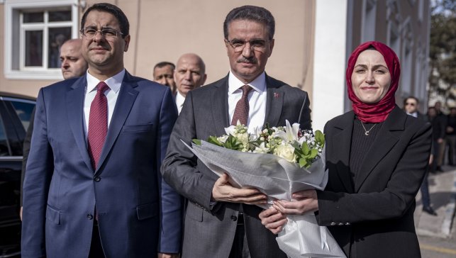 Erzurum Valisi Aydın Baruş, görevine başladı: