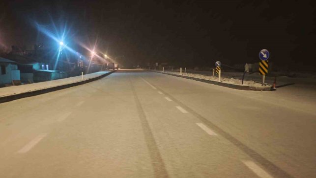 Malatya'nın yüksek kesimlerinde kar yağışı etkili oluyor