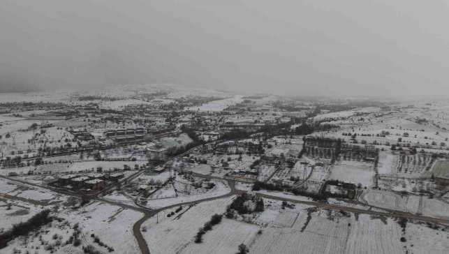 Beyaza bürünen Elazığ havadan görüntülendi