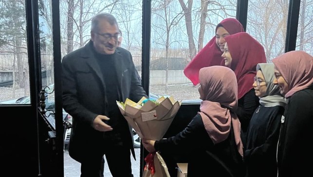 Erzurum'da iftar sofrasında anlamlı buluşma