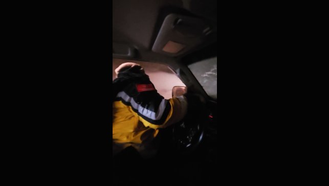 Sıfır görüş mesafesinde sağlıkçıların zamanla yarışı