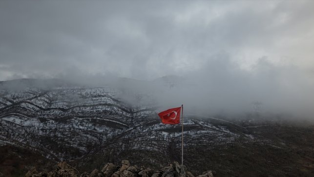 Van, Muş, Hakkari ve Bitlis'te 329 yerleşim yerine ulaşım sağlanamıyor