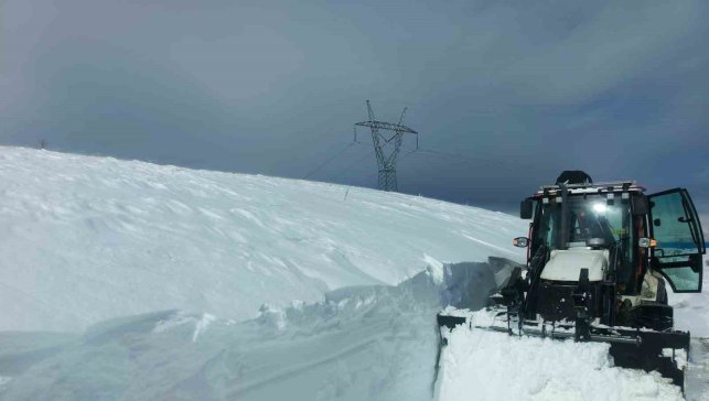Elazığda kapalı köy yolları ulaşıma açıldı