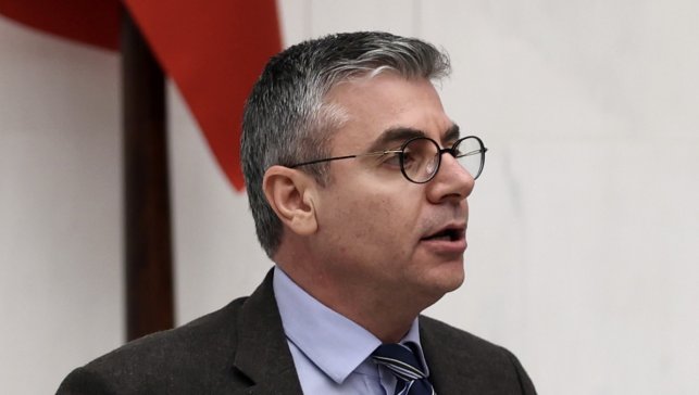 DEM Parti Ağrı Milletvekili Bozdağ, Ağrı’daki 400 yataklı hastane planlamasını TBMM gündemine taşıdı