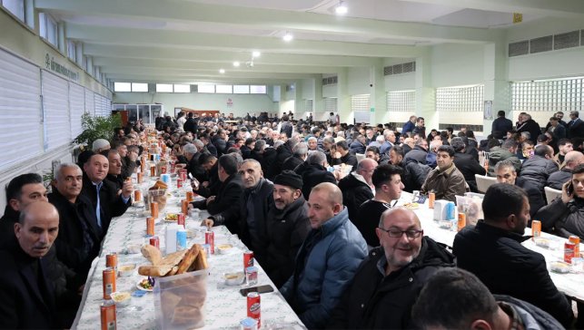 Ağrı Şeker Fabrikası’nda üreticiler ve protokol iftar programında buluştu