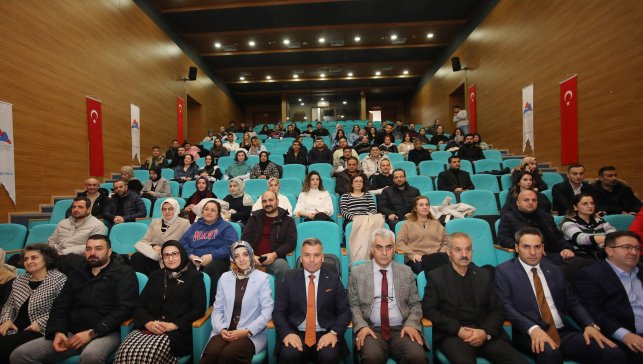 AİÇÜ’de “Springer Nature Yazar Semineri” düzenlendi