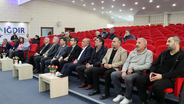 Iğdır’da Yerel Kalkınma Hamlesi Programı bilgilendirme toplantısı düzenlendi