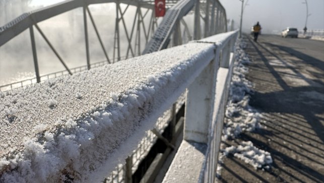Erzurum, Kars ve Ardahan'da dondurucu soğuklar etkili oluyor