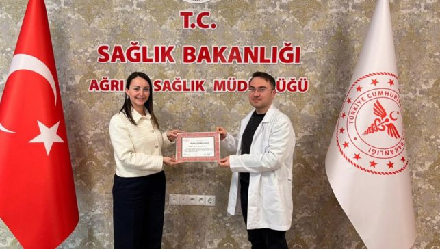 Ağrı Eğitim ve Araştırma Hastanesinden üç hekim “Yılın Hekimi” seçildi
