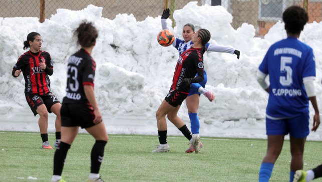 Son sözü 90’da söyledi: Ünye Kadın SK’dan deplasmanda kritik galibiyet