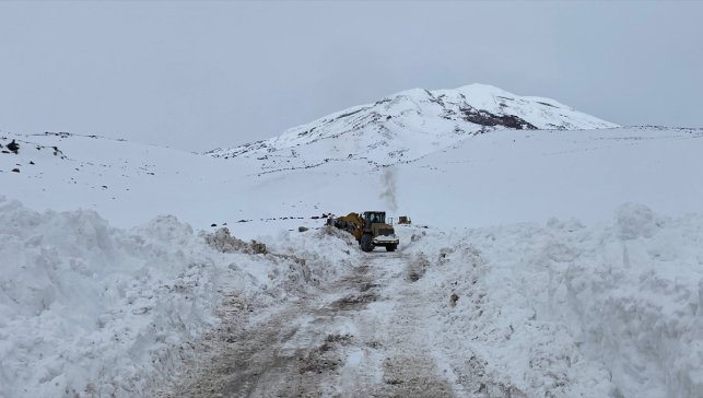 Ağrı Dağı’nda 4 Bin 700 Metrede Kayboldu: Kadın Dağcıdan Günlerdir Haber Yok