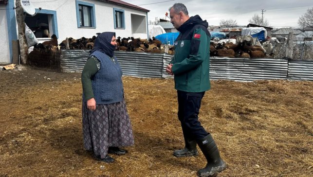 Ağrı’da köy köy ziyaret: Vali Bozkurt vatandaşların taleplerini yerinde dinledi