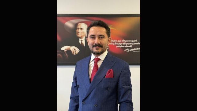 Erzurum Serbest Muhasebeci Mali Müşavirler Odası Başkanı Aykut Özbek: "Ülkemizin geleceğine imzamızı atıyoruz"