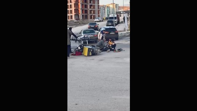 Elazığ'da motosiklet ile otomobil çarpıştı: 1 yaralı