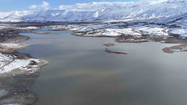Sürgü Barajı'nda su seviyesi yüzde 60'a yaklaştı