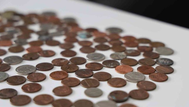 Şehit babası oğlundan kalan koleksiyona gözü gibi bakıyor