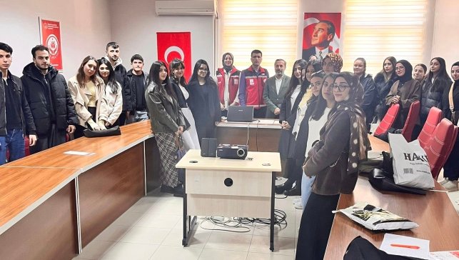 Elazığ'da üniversite öğrencilerine hizmet modelleri tanıtımı