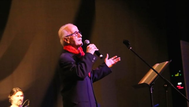 Sami Savni Özer sesiyle gönülleri mest etti