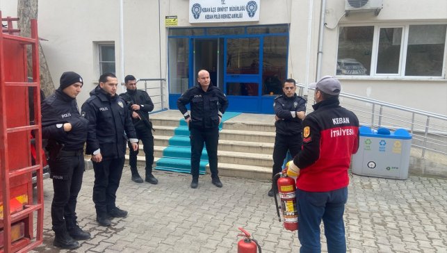 Keban Emniyet Müdürlüğü personeli yangın tatbikatı yaptı
