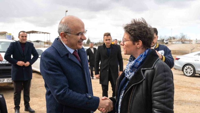 Başkan Er, Fransız heyetle Malatya'da kurulacak ayrıştırma tesisi alanını inceledi