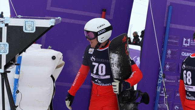 FIS SBX Snowboard Dünya Kupası başladı