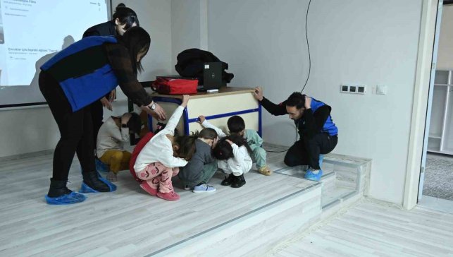 Elazığ'da afet farkındalık eğitimi